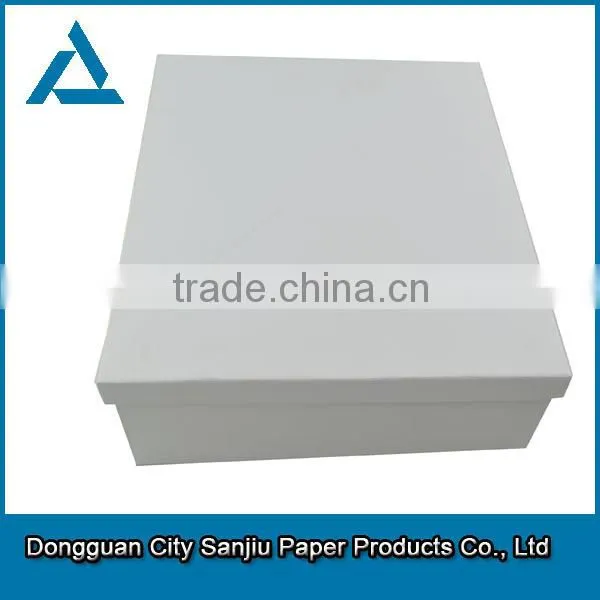 Folding Corrugated paper packing box woth PVC window