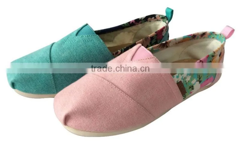 new design canvas casual shoes for women