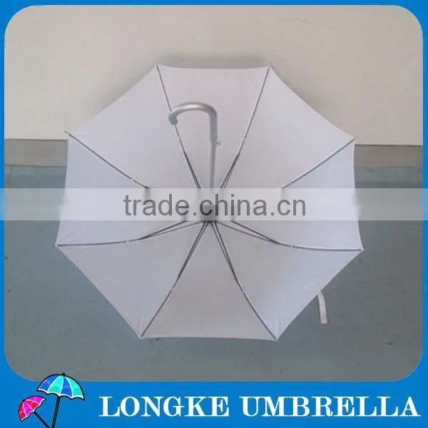 auto open white straight umbrella