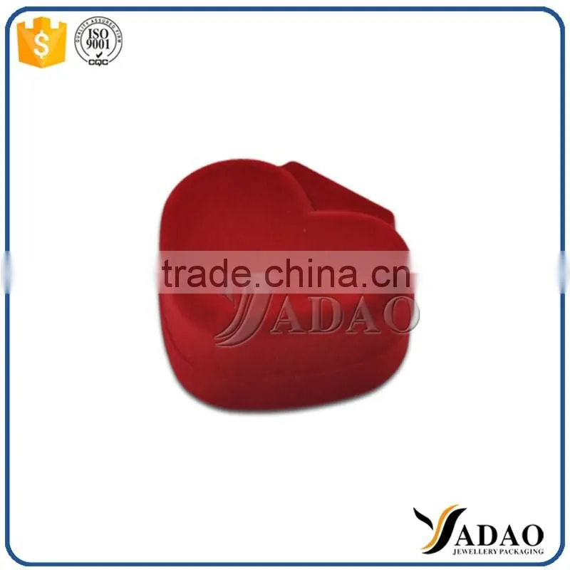 heart shape velvet packaging box suppliers