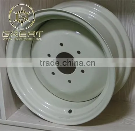 Agricultural wheel rim and farm irrigation system wheel