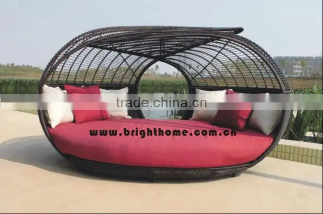 Rattan Pool Chaise Lounge with Canopy