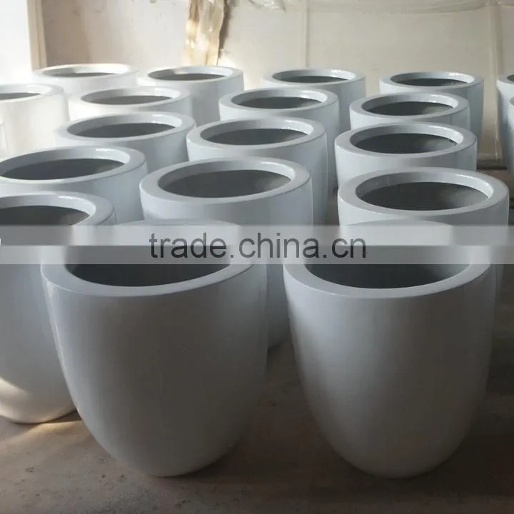 Modern white fiberglass vase pot