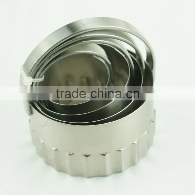 47098 4 pcs round shape stainless steel cookie cutter set