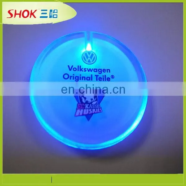 2015 China factory wholesale mini flashing badge,led badge