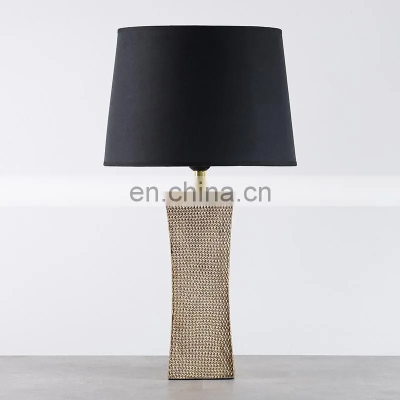 Europe new design table light and ceramic table lamp