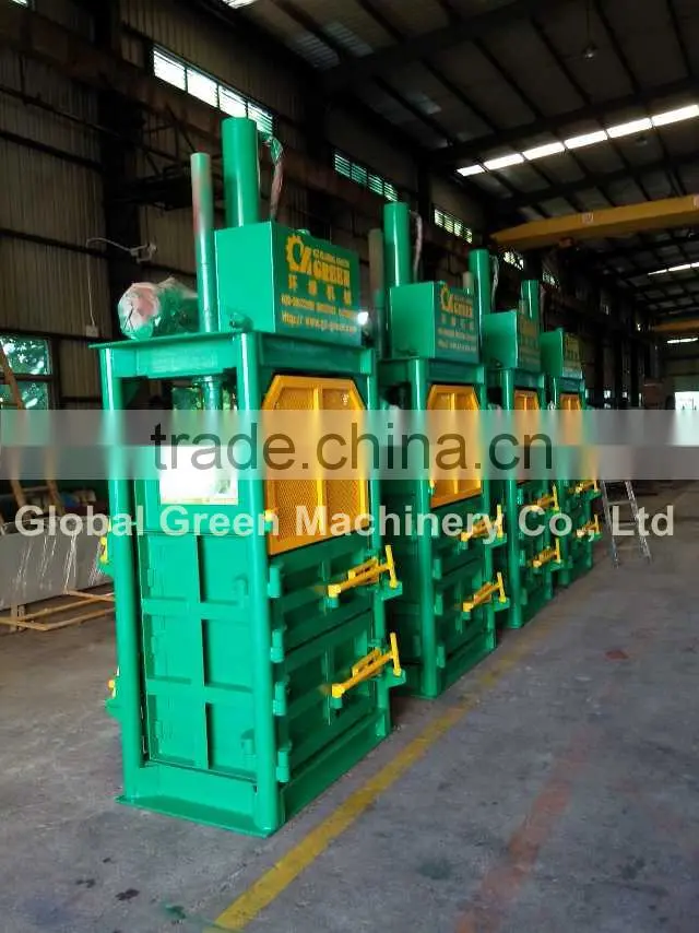 Waste paper hydraulic baling press