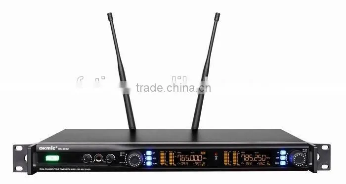 2016 New Design Dual Channels Wireless Microphone High Sensitive Microphone