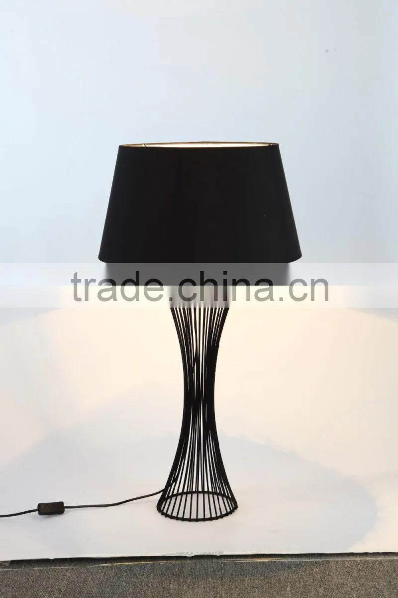 Home Decorative Table Lamp Made In China Metal Table Lamp With Fabric Shade Modern Table Lamp RT6009