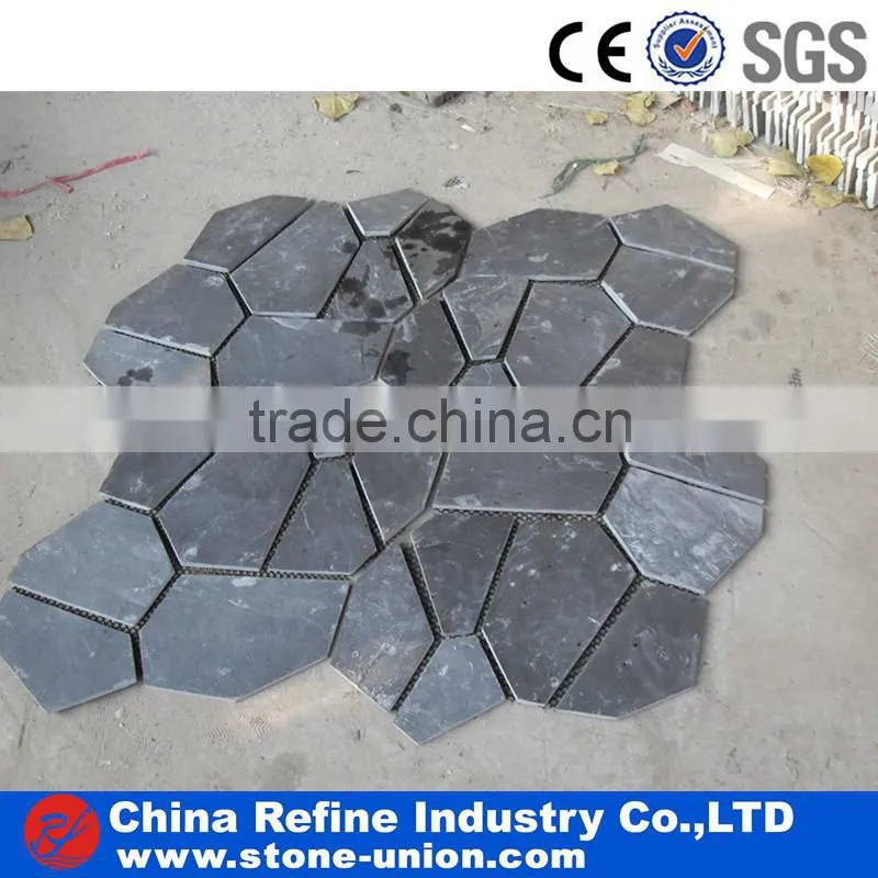 Classical paver mesh
