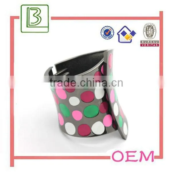 2015 china supplier new gold bracelet design