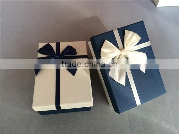 2015- Simple elegant gift candy boxes with ribbon and bowknot