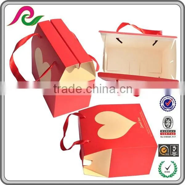 Folding paper box with handle with logo foil