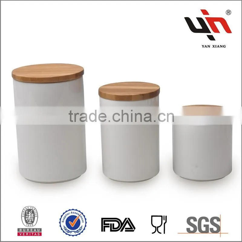 Airtight Kitchen Canisters