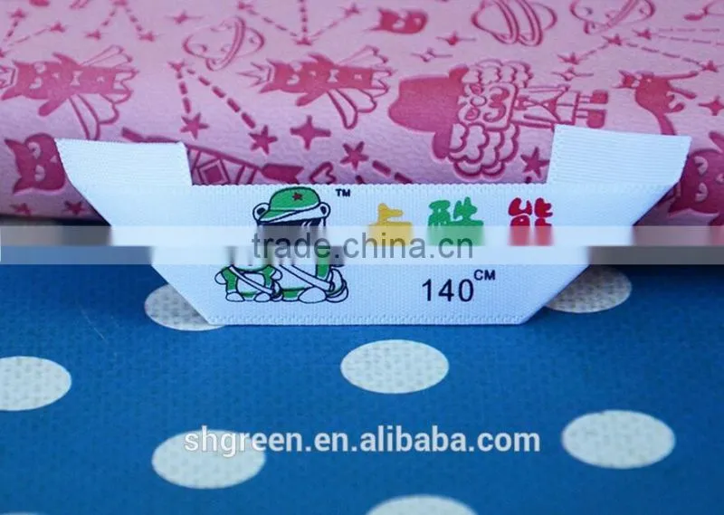 Mitre fold surcoat neckline printing label