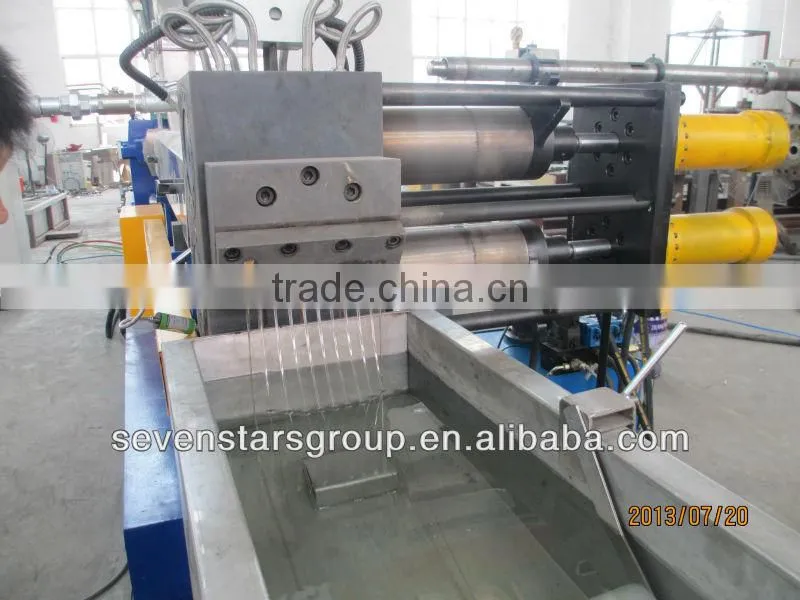 Machine for making PET granule