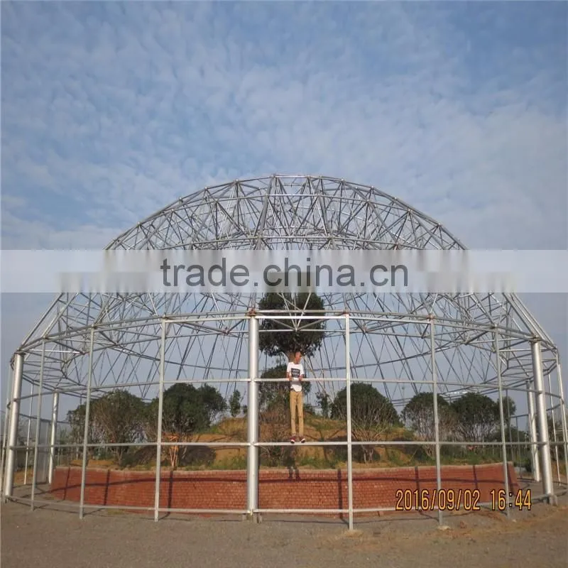 Desert and Semi-arid Hydroponics and Commercial Greenhouses for Tomato Lettuce Strawberry Production