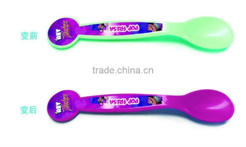Ice Cream Plastic Spoon Changing Color