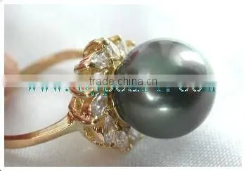 18K gold ring diamond ring and seawater pearl ring