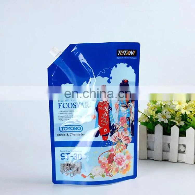 Food grade laminated aluminum foil packaging red wine liquid stand up spout pouch with handle