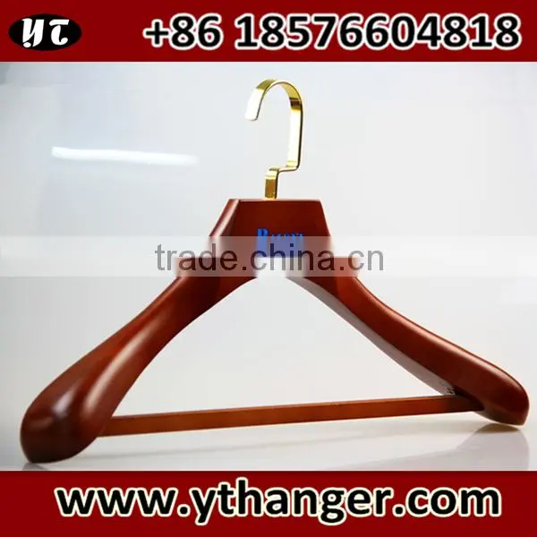 luxury customized wooden clothes hanger with bar for suits in large shoulder