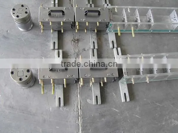 good quality plastic extrusion profile muold