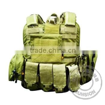 High Quality Tactical Vest adopts1000D high strength Nylon fabric