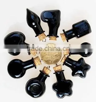 wholesale heart shape fancy glass perfume bottles Mini Glass Bottles with Corks