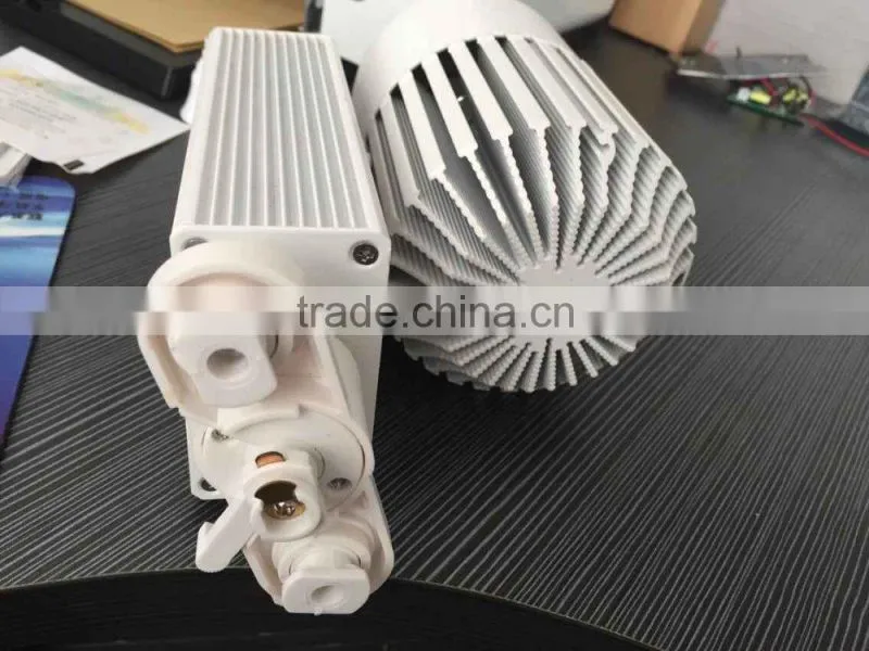 New design high power 20W 30W 40W 50W led track light,cob led Track light width high quality