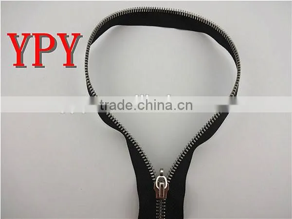 Hot Sale 5# Double Point Metal Zipper for Men's T shirt