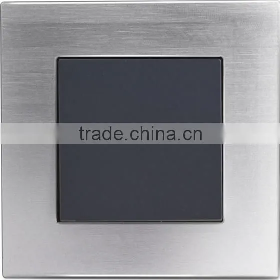 2016 new design IVOR aluminum silver material tv RJ45 computer switch