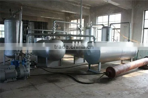 Plastic bottle recycling machine