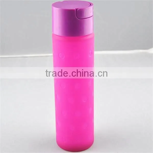 High quality non-toxic and plastic-free silicone sleeve for glass bottles
