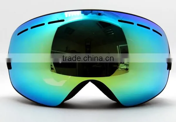 TPU frame and smoke REVO red lens ski goggle