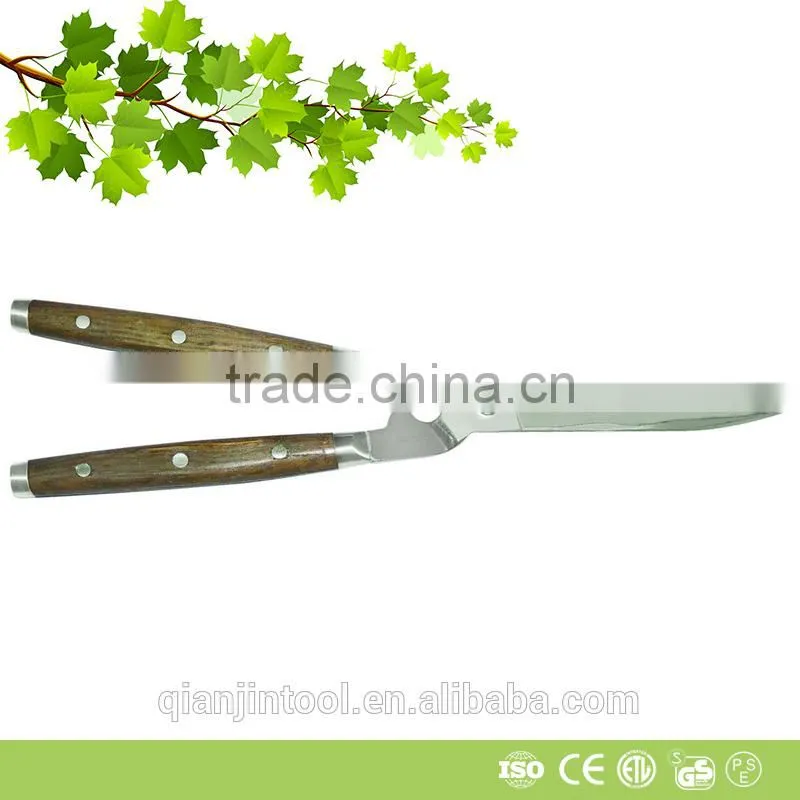 Wooden handle lopping and hedge gardern shears