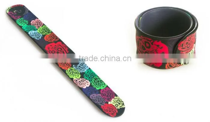 beautiful colorful silicone reflective slap wristband
