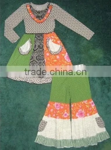 2015 EasterNew Design fashion girl Cotton Outfit With Ruffles Kids Boutique long sleeve green Outfit Baby Clothes Set