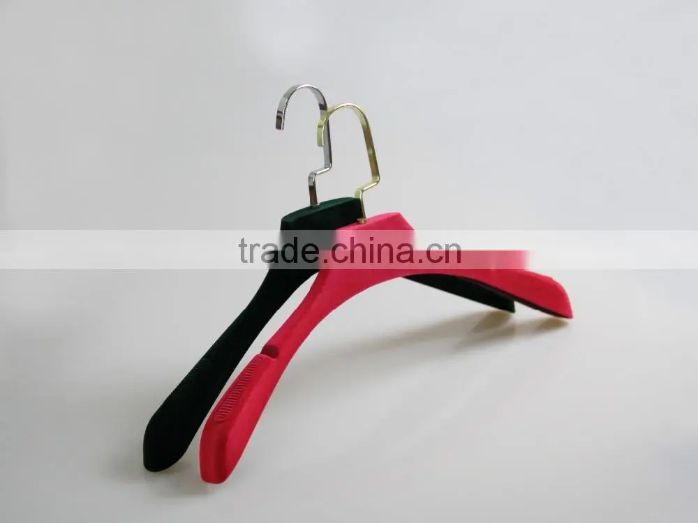 Luxury lady velvet clothes hangers with logo