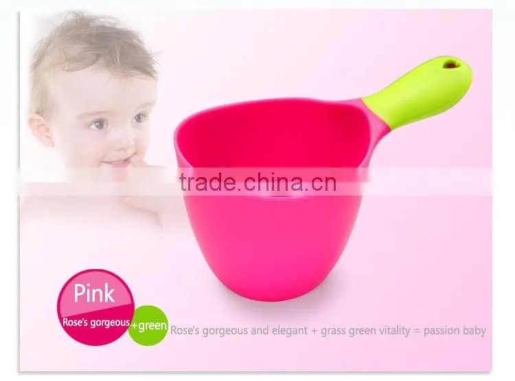 factory directly supply scoop with soft rubber handle