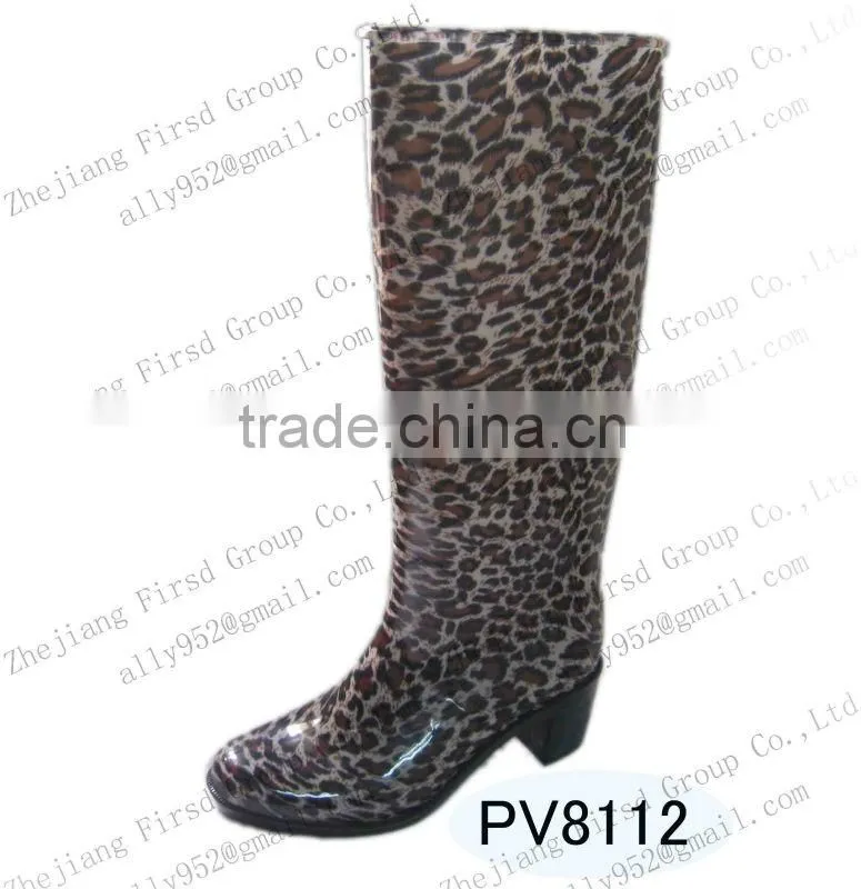 2013 latest women rain boots