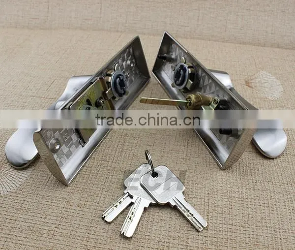 high quality Zinc alloy glass door handle with lock