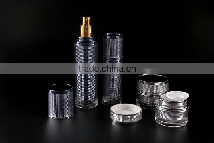 Professional design top grade cosmetic spray bottle