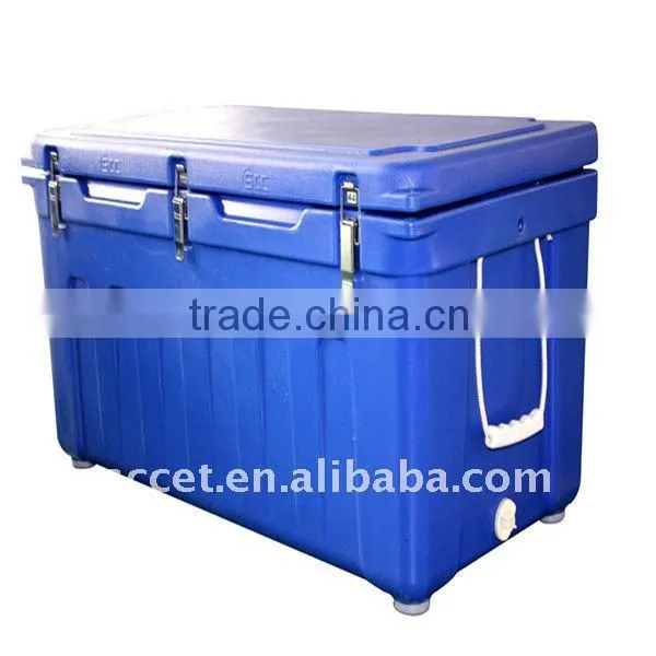 Roto molded 180L Plastic Insulated Cooler Container