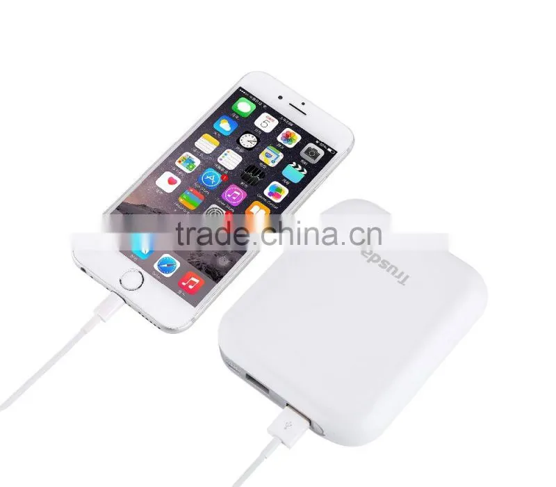 2016 Popular Portable Pokemon Go Power Bank 12000mAh Pokeball Power Bank for iPhone Mobile Phones
