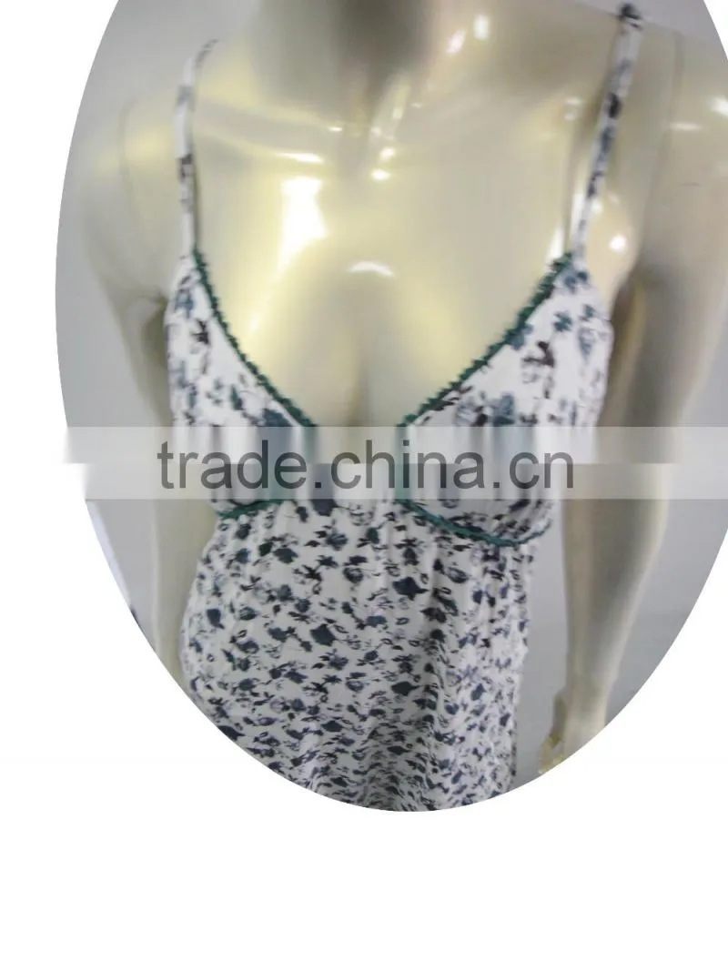 sexy and delicate sleeveless nightgown with pattern