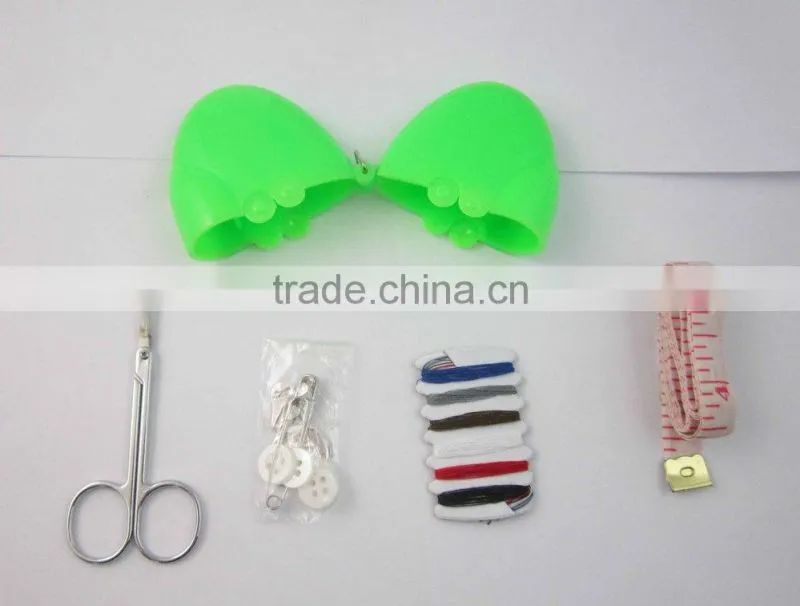China Best Selling Items Travel Sewing Kit