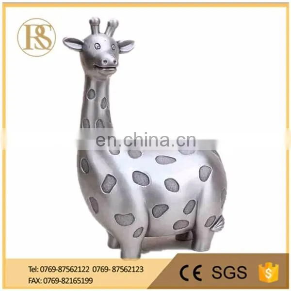 Giraffe piggy bank