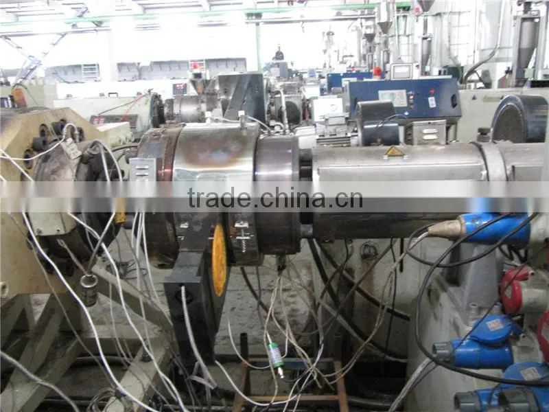 Plate type hydraulic Screen Changer