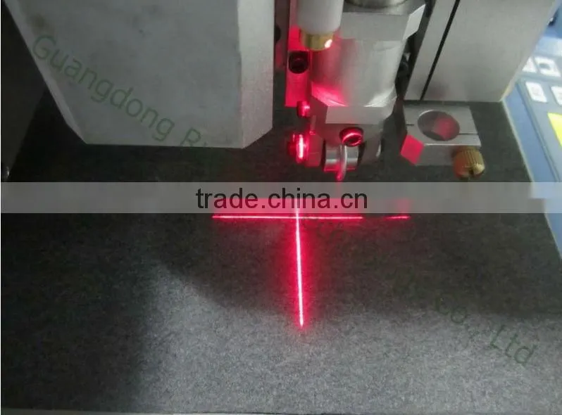 CNC knife cutting machine for bags and cases