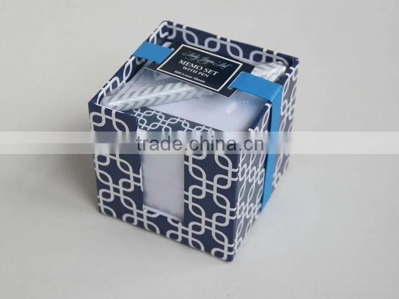 notepaper in gift paper box